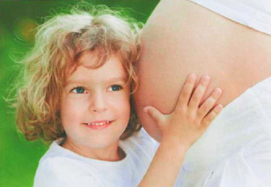 hamilelikte anneyi tehdit eden 5 durum